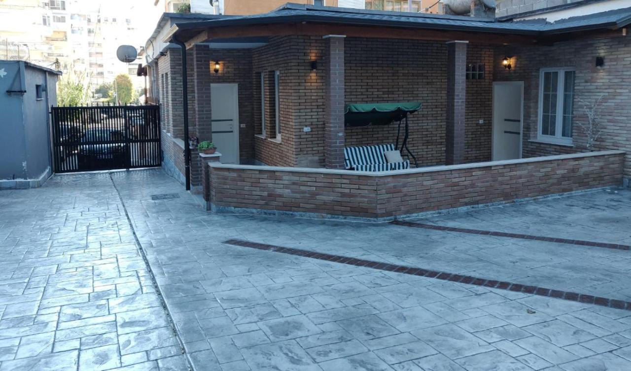 E&A Apartments Guesthouse Durrës Exterior foto